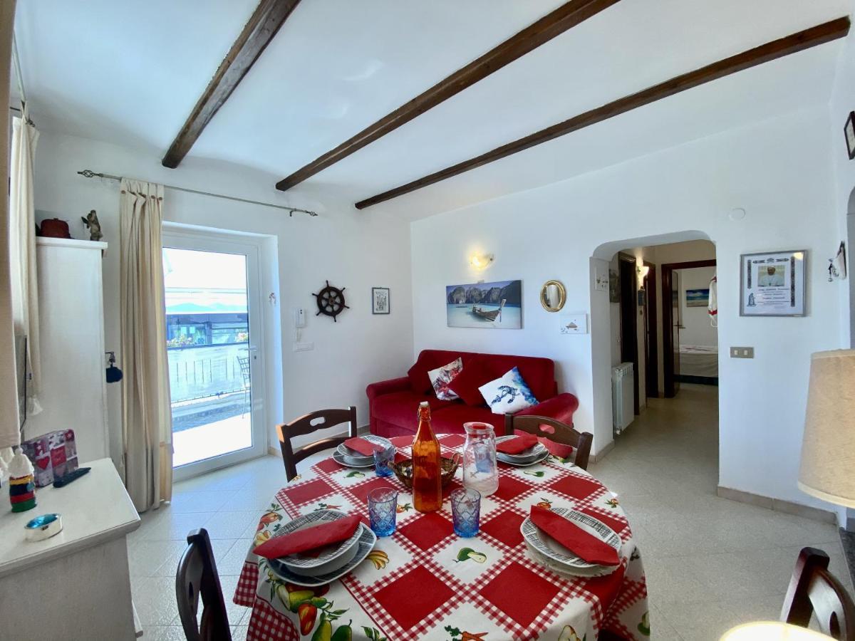 Holidaycasa Mike - Con Terrazzo Vista Mare Sperlonga Exteriör bild
