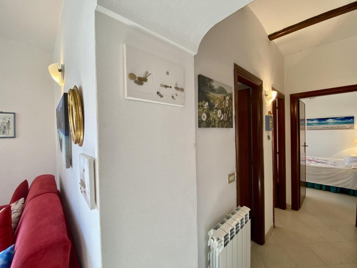 Holidaycasa Mike - Con Terrazzo Vista Mare Sperlonga Exteriör bild